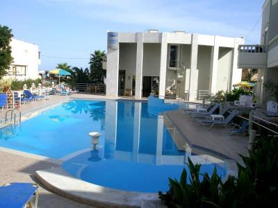 Kréta, hotel Platanias Mare *** - menší hotel v klidné části u pláže