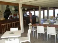 bar u pláže