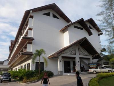 Největší thajský ostrov s městy plné života