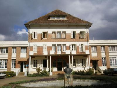 La Résidence Sociale d´Antsirabe - prostorné ubytování v historické budově ve městě