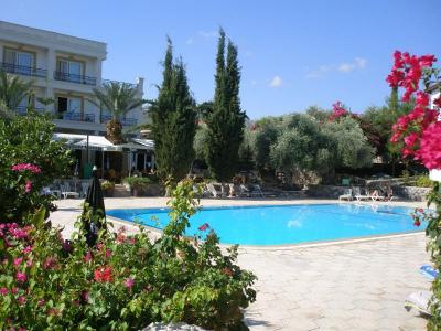 Altinkaya bungalovy - příjemný areál na severním tureckém Kypru