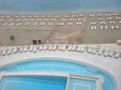 Prohlídka hotelu Konstantinos Palace - 5* luxus v zálivu