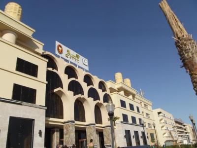 Prohlídka hotelu AMC Azur Resort