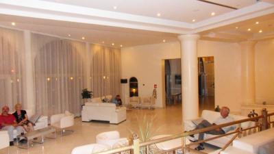 Prohlídka hotelu GOLDEN COAST****