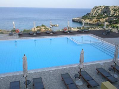 Prohlídka hotelu Apolis **** - moderní komplex na romantickém útesu