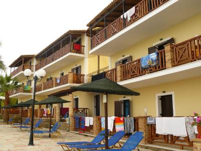 Prohlídka studií Koukis ***