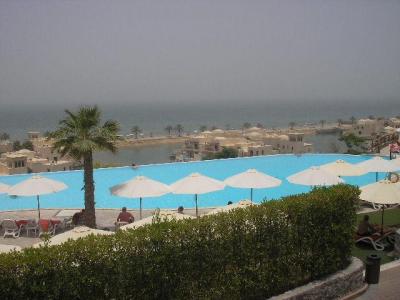 Prehliadka hotela The Cove Rotana*****