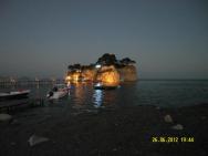 Ostrov Agios Sostis vnoci