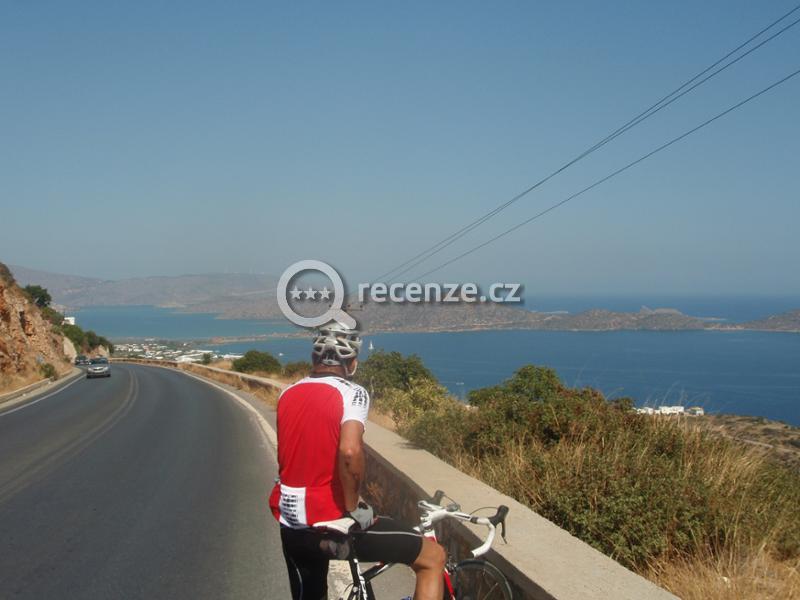 pobřeží Agiosu Nik...