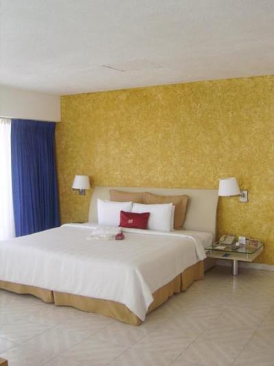 Hotel Crowne Plaza Acapulco