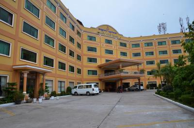 Golden Sand Hotel ***, Sihanoukville
