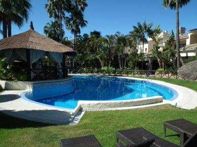 Prohlídka hotelu BlueBay Banús - hezký 4* areál