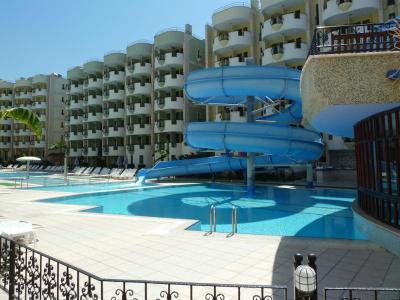 Prehliadka hotela May Garden 4*