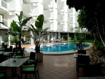 Prohlídka hotelu Roc Lago Rojo - vcelku příjemný hotel blízko pláže i centra