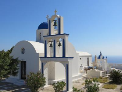 Romantika, kam se podíváš - pohodové Santorini.