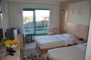 Hotelový pokoj s výhledem na moře bez balkonu