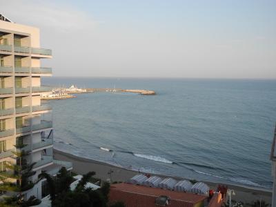 Spokojenost až na drobnosti.