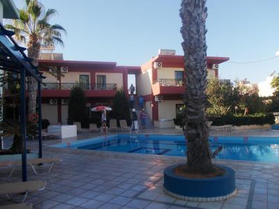 Villa Maria + All v Aphrodite Beach 11.-18. 9. 2013