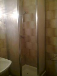 Sprchový kout hotelu Džbán-vstup 30cm