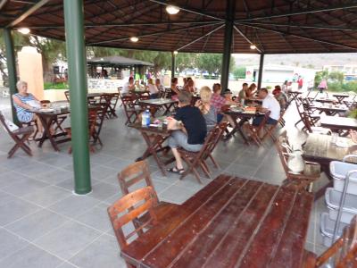 Pozor na reklamu tohoto hotelu - hodně špatné  - nebrat !!!!!!!!! Proč je vůbec CK nabízen??