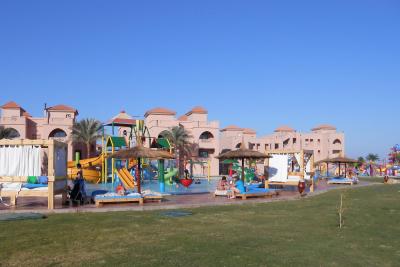 Hotel Albatros Garden / Aqua Blue se nyní jmenuje Sea World a patří do komplexu hotelů Pickalbatros