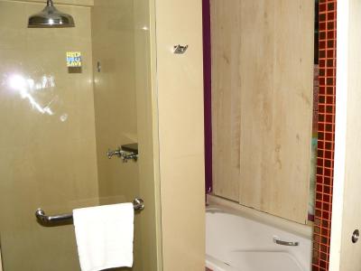 2 noclehy v hotelu Patong beach ****