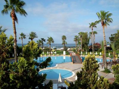 CLUB KASTALIA **** - hezký areál přímo u pláže