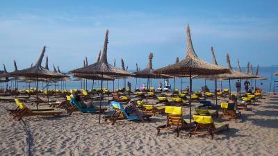 Doporučuji !    Arkutino   Family Resort cca 40 km od Burgasu