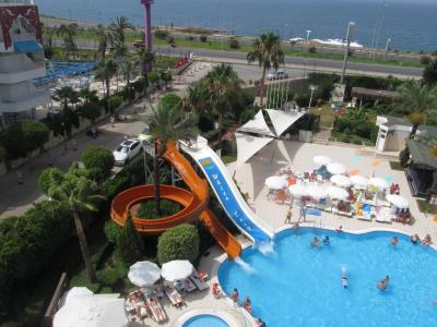 spokojenost s výhradami