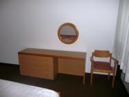 2.mezipatro - pokoj s manželskou postelí