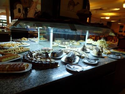 Žahla vás medúza? Personál vás ochotně potře rajčaty.