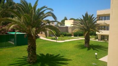 Návštěva čtyřhvězdičkových kasáren