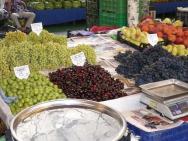Pastva pro oči- trhy s ovocem a zeleninou v Bodrumu