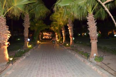 Krásná dovolená - Happy Life Village 11.8.2014 - 25.8.2014