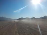 výlet na čtyřkolkách v poušti