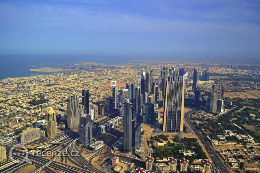 Dubaj pohled z Burj Khalify.
