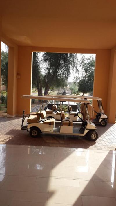 Prehliadka púštneho hotela Banyan Tree Al Wadi *****