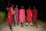 skupina Masajů - praví jsou dva
