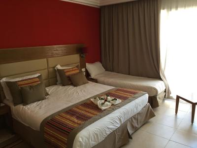 Téměř dokonalá dovolená