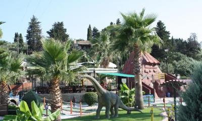 Absolutně neodpovídá ALL INCL - strašný bazén