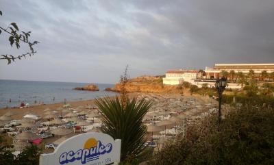 light all in  v ACAPULCO RESORT CONVENTION & SPA HOTEL *****