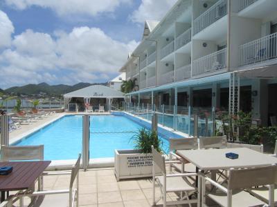 Prohlídka hotelu Le Beach Hotel ****