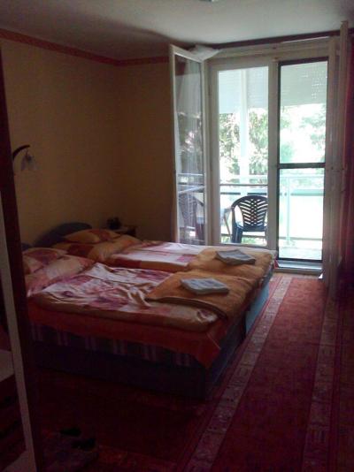 apartmánový dům Tavasz, Harkány