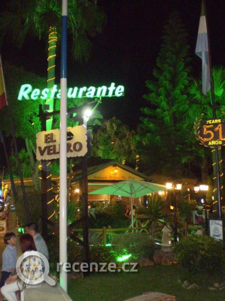jedna z mnoha restauraci v Torremolinosu