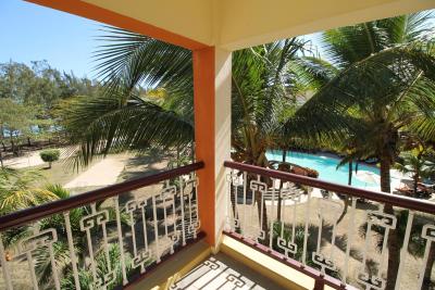 Recenze hotelu Tarisa Resort *** (Mauricius - Severní pobřeží - Mont Choisy)