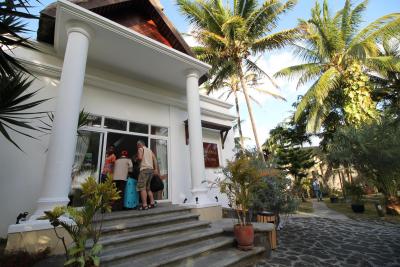 Recenze hotelu Le Surcouf Hotel & Spa *** (Mauricius - Východní pobřeží - Palmar)