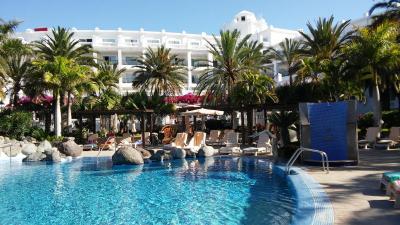 krajkoviny@seznam.cz