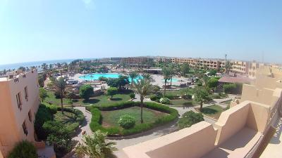 Hotel EL PHISTONE BEACH RESORT
