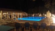 Hotel Amalia - Noční atmosféra hotelového bazenu