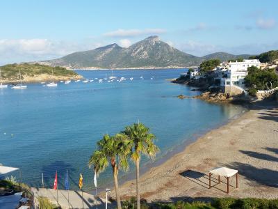 Krása jedinečnosti - skvělé ubytování, malebná pláž, křišťálově modré moře a úchvatné západy slunce